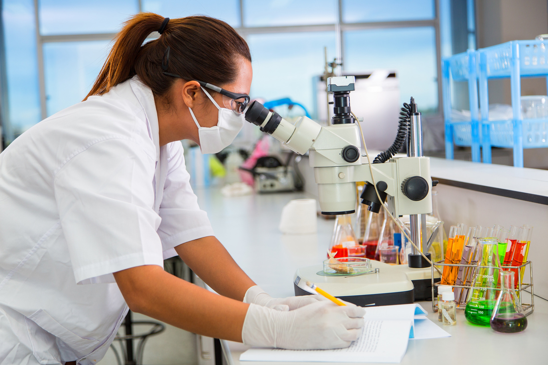 Laboratorio Clínico y Biomédico